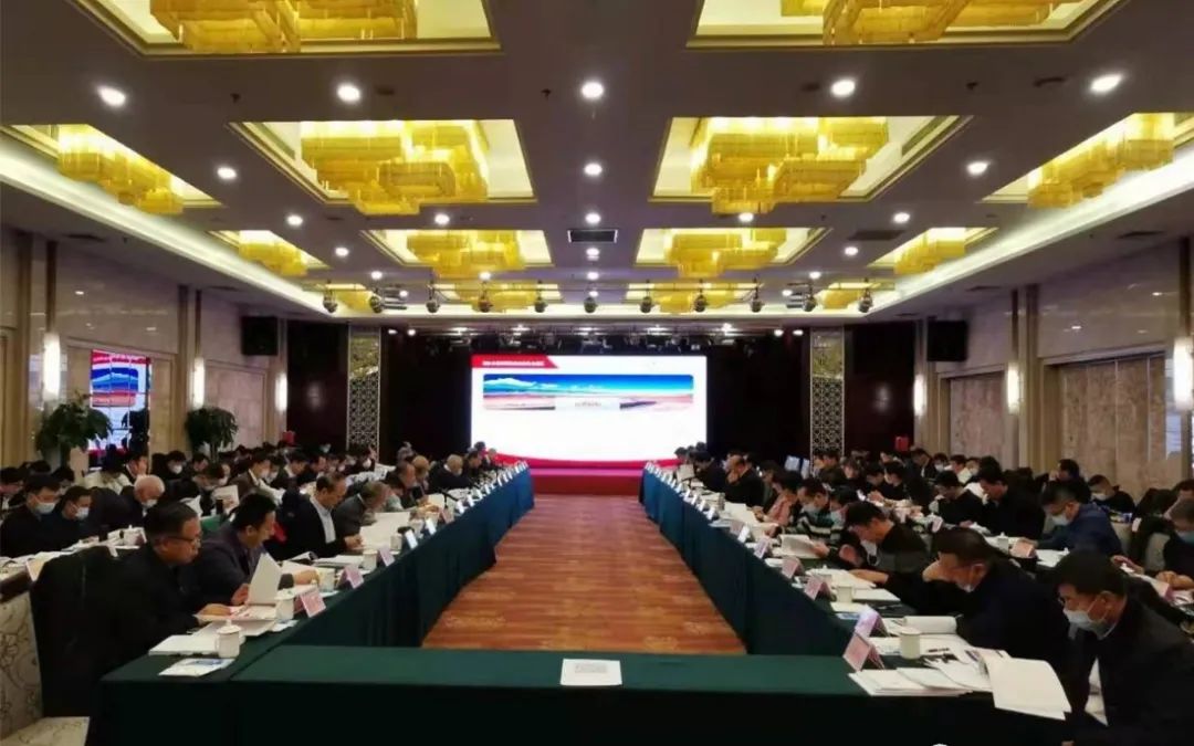 在五中全会精神的指引下:科学谋划塞外明珠鄂尔多斯市“十四五”发展规划 1.jpg 在五中全会精神的指引下:科学谋划塞外明珠鄂尔多斯市“十四五”发展规划 1.jpg